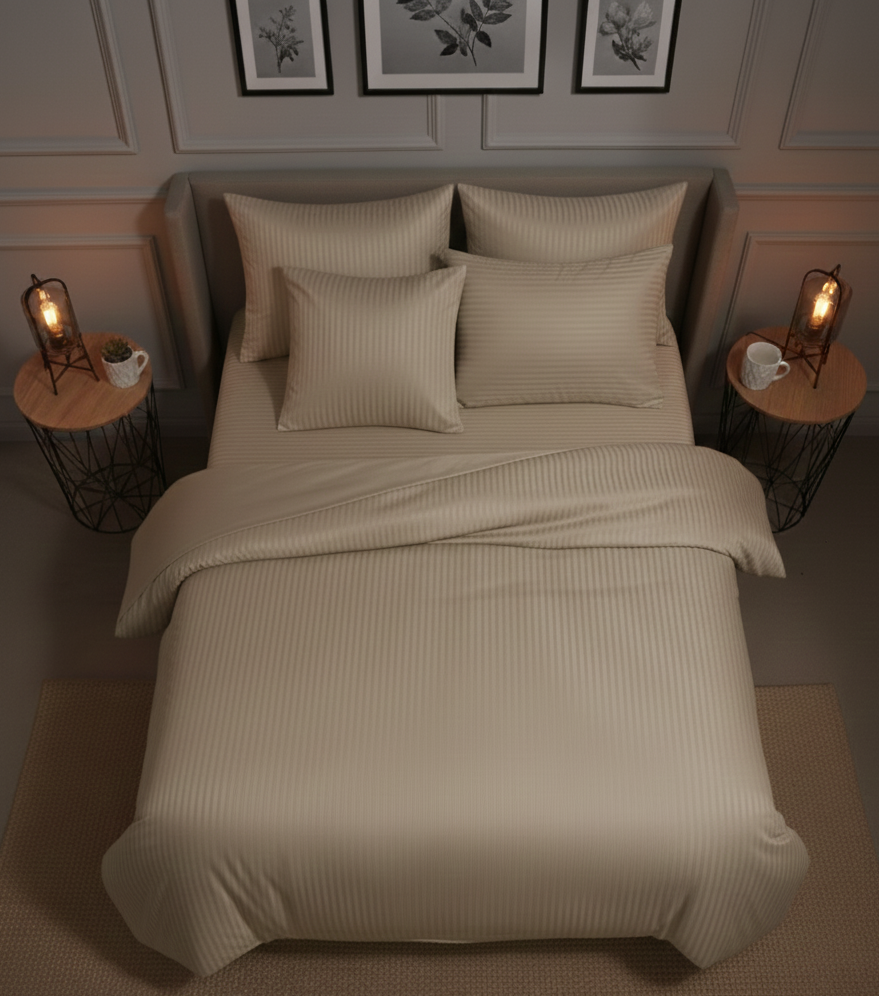 Özel Renk Saten Çift Kişilik Lastikli Çarşaflı Nevresim Takımı –  Yumuşak Dokulu