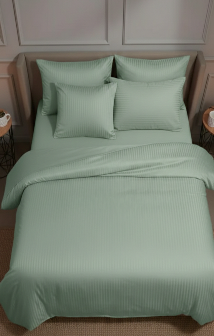 Özel Renk Yeşil Saten Tek Kişilik Lastikli Çarşaflı Nevresim Takımı –  Yumuşak Dokulu