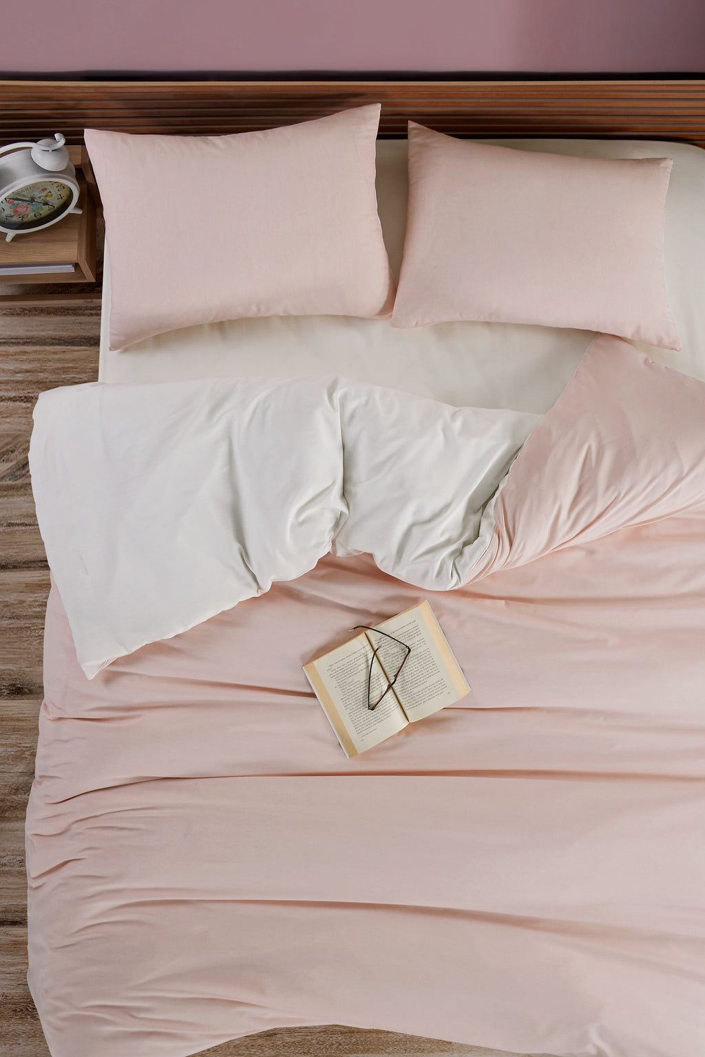 Düz Renk Tek Kişilik Lastikli Çarşaflı Nevresim Takımı