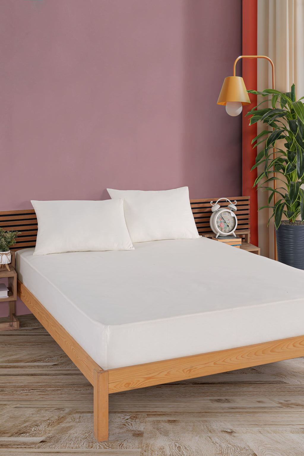 Düz Renk Tek Kişilik Lastikli Çarşaflı Nevresim Takımı