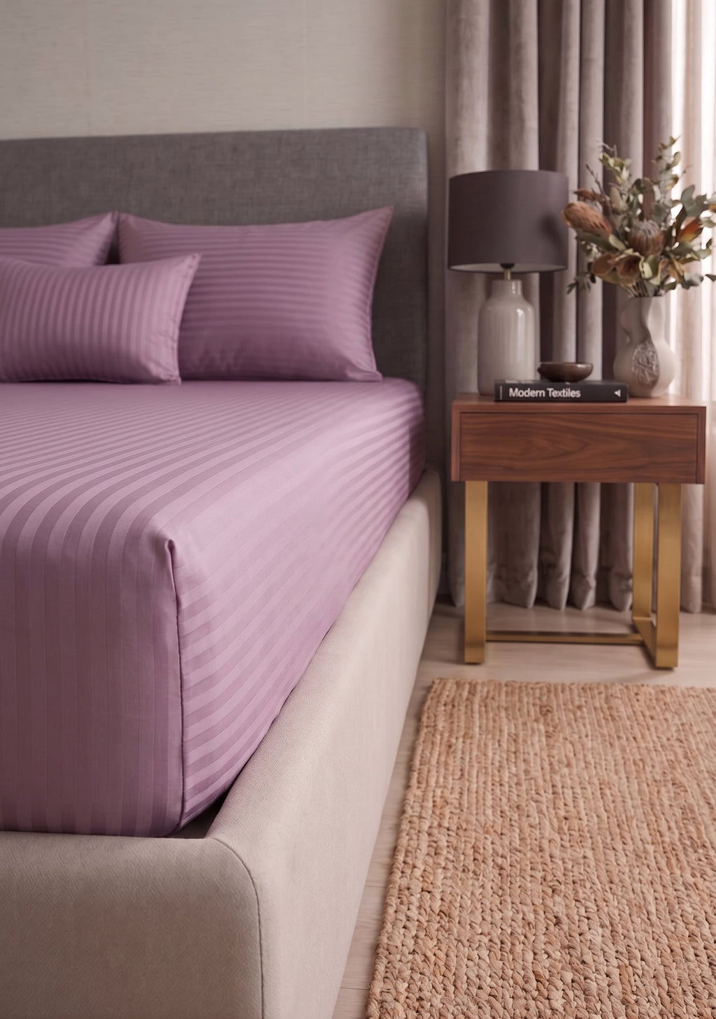 Premium Saten Pamuklu  Çift Kişilik Lastikli Çarşaf + 2 Adet Yastık Kılıfı Seti Mürdüm